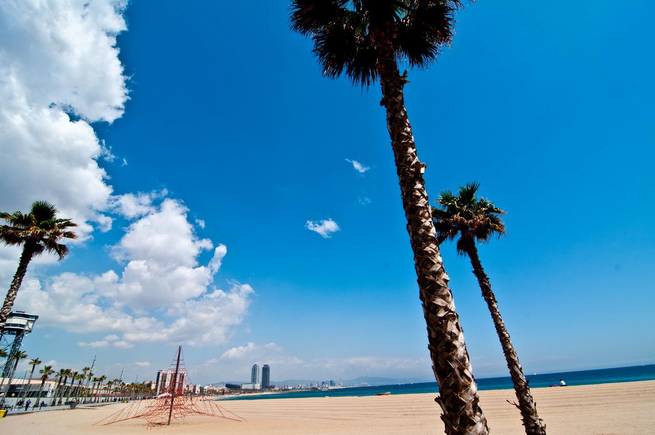 Barceloneta Suites Apartments Beach — Photos 3