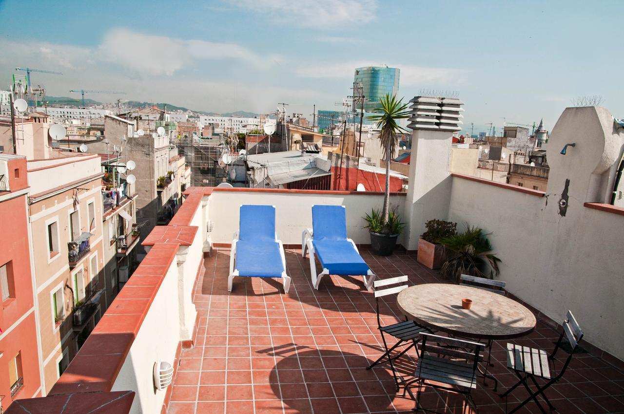 Barceloneta Suites Apartments Beach — Photos 2